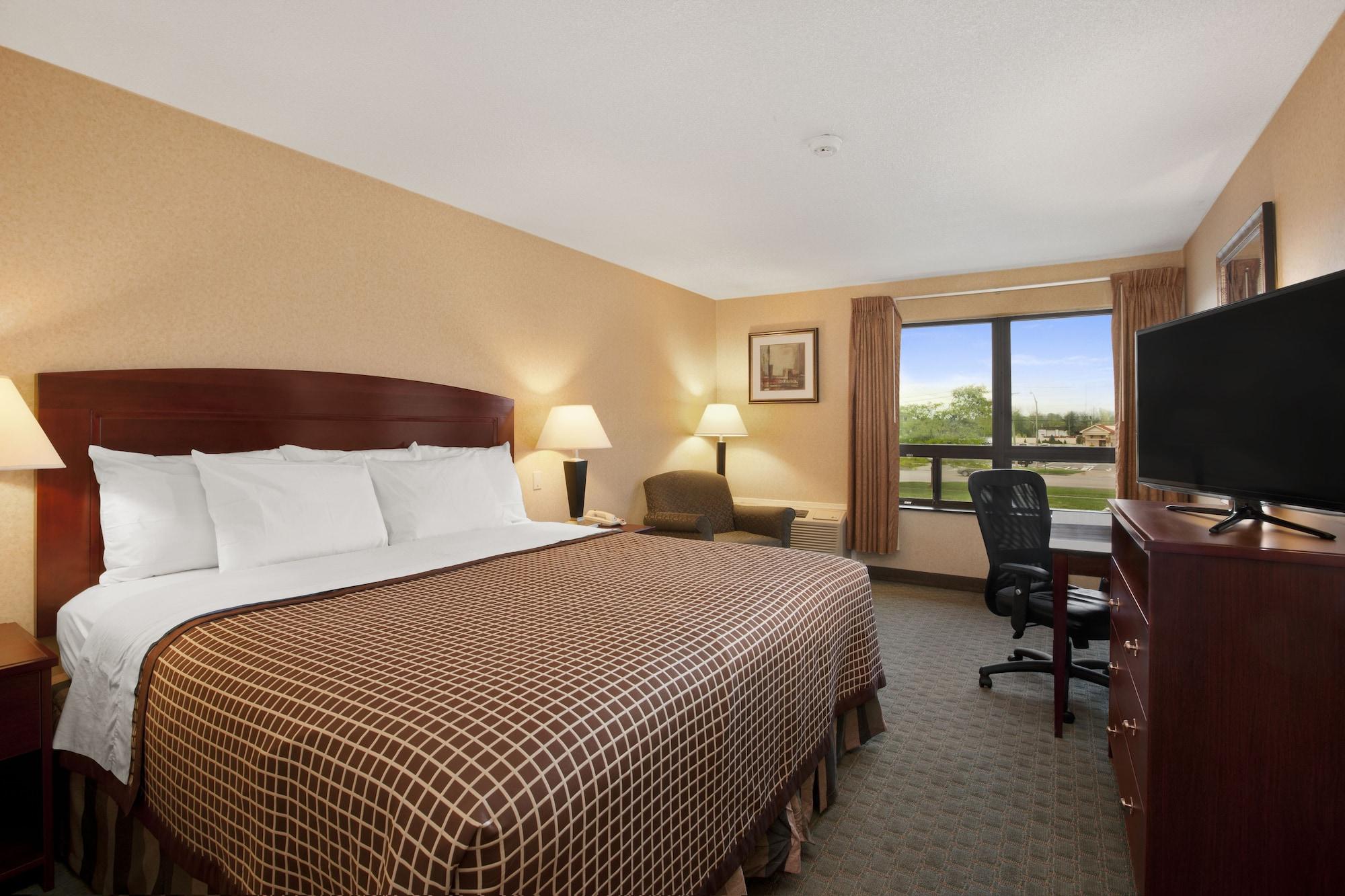Days Inn By Wyndham Utica Zewnętrze zdjęcie