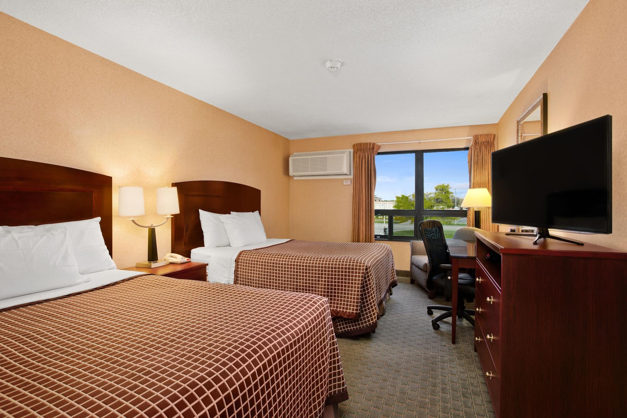 Days Inn By Wyndham Utica Zewnętrze zdjęcie